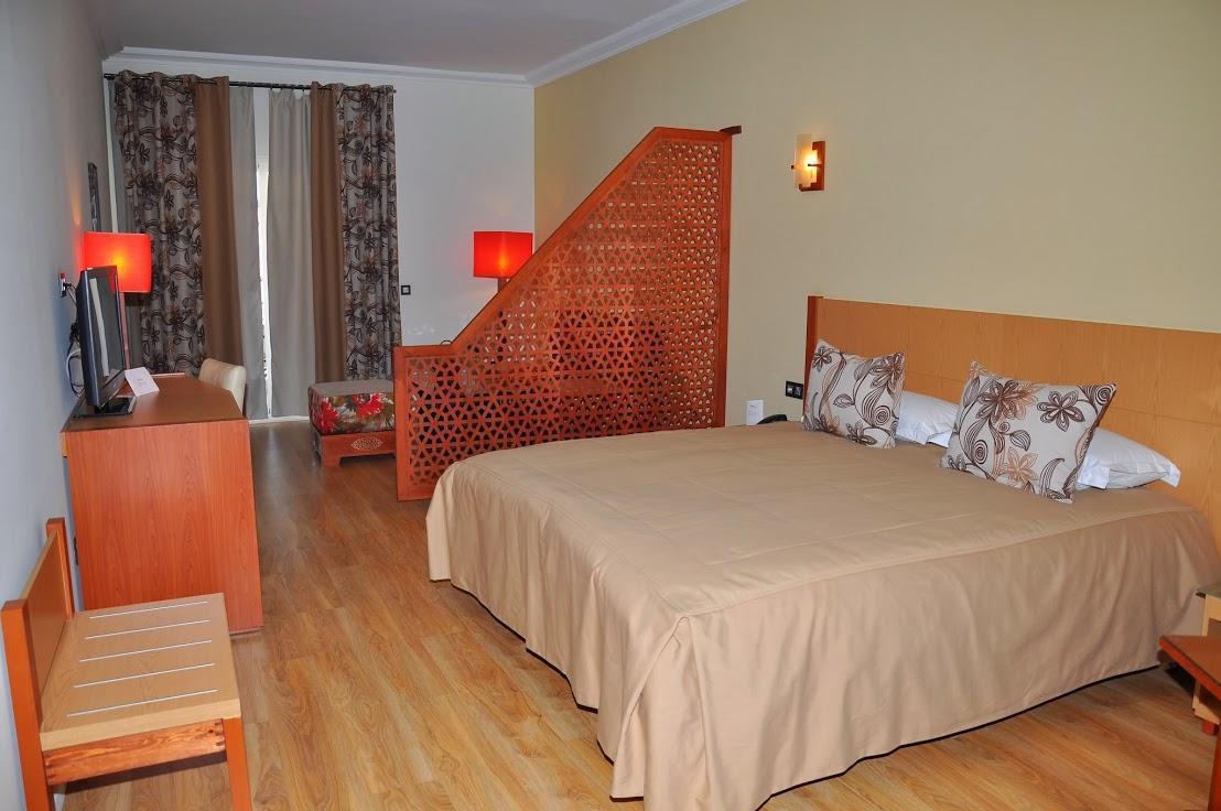 Across Hotels & Spa Fez Exterior photo