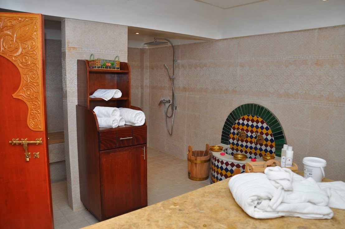 Across Hotels & Spa Fez Exterior photo